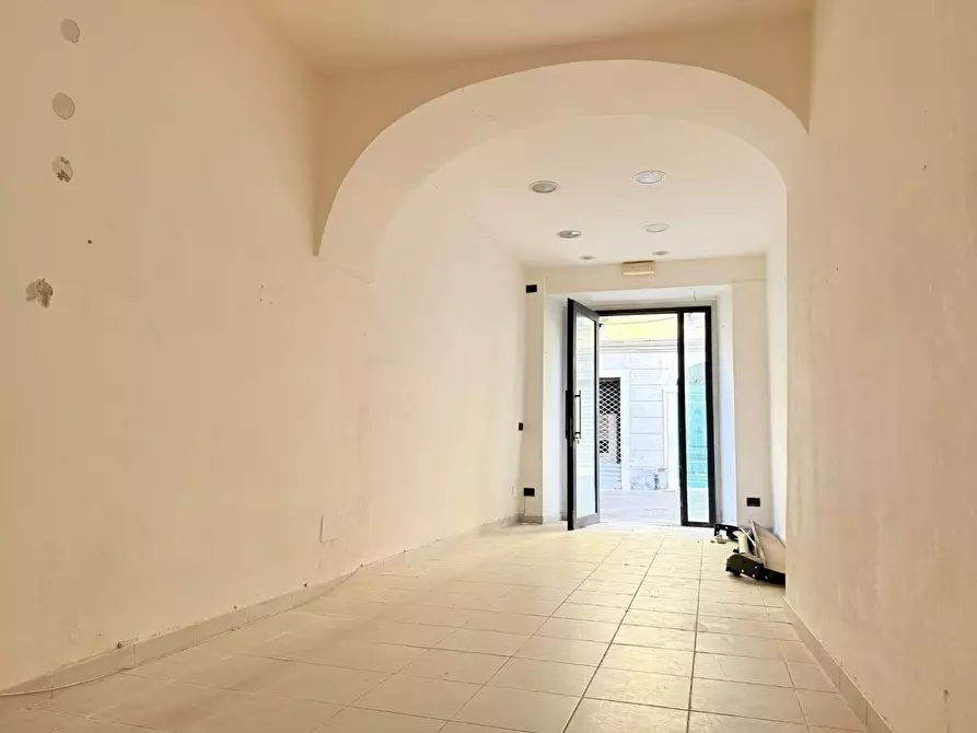 locale commerciale in vendita a Massa in zona Centro Storico