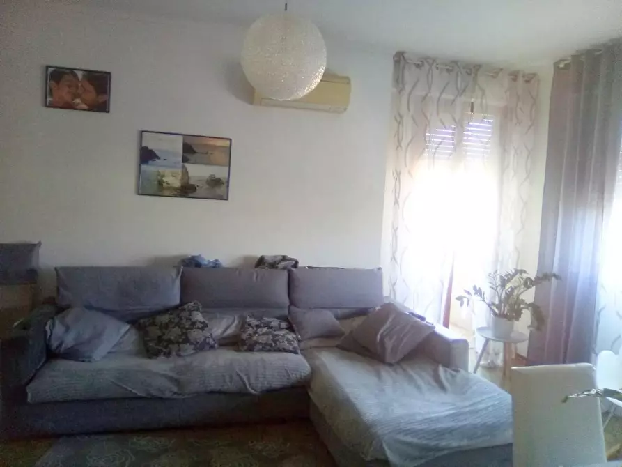 appartamento in vendita a Massa in zona Marina di Massa