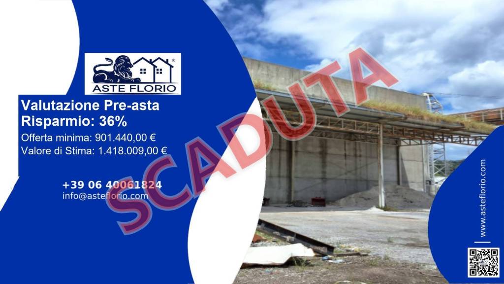 locale commerciale in vendita a Massa