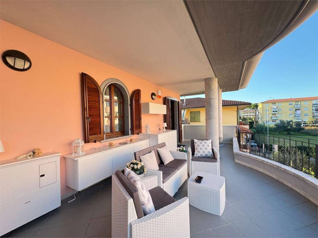 appartamento in vendita a Massa