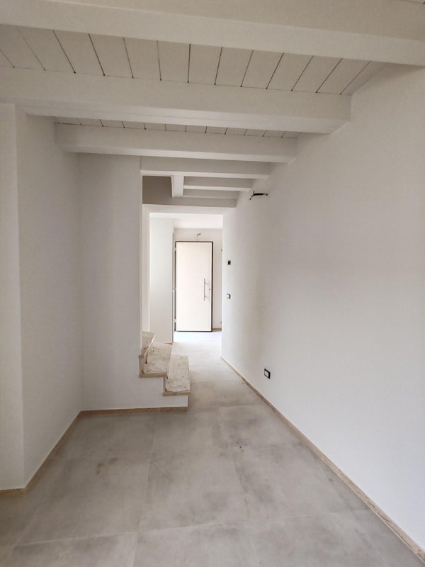 casa indipendente in vendita a Massa in zona Centro Storico