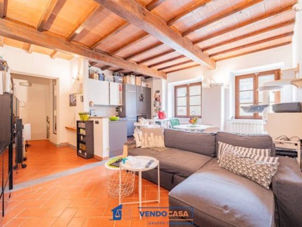 appartamento in vendita a Massa in zona Centro Storico