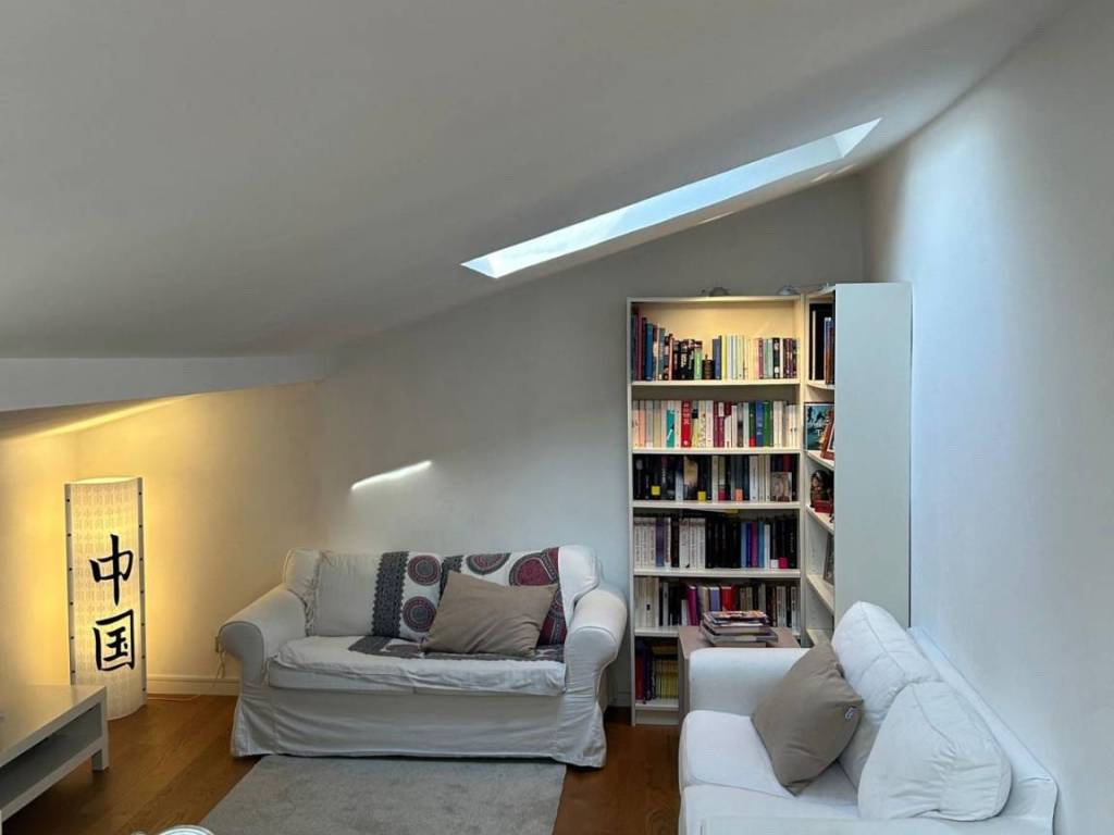 appartamento in vendita a Massa in zona Centro Storico