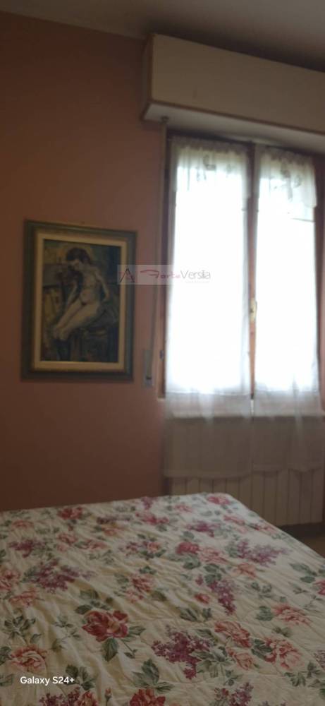 casa indipendente in vendita a Massa in zona Marina di Massa