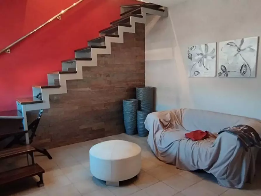 appartamento in vendita a Massa in zona Marina di Massa