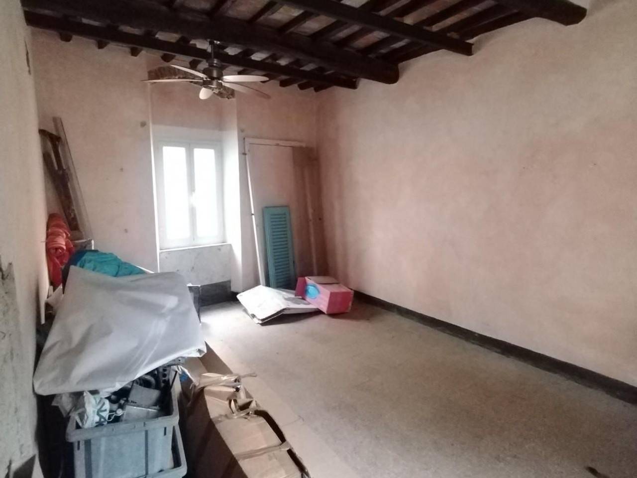 casa indipendente in vendita a Massa in zona Centro Storico