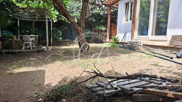 casa indipendente in vendita a Massa in zona Centro Storico