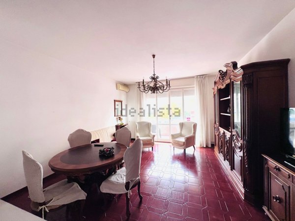 appartamento in vendita a Massa in zona Centro Storico