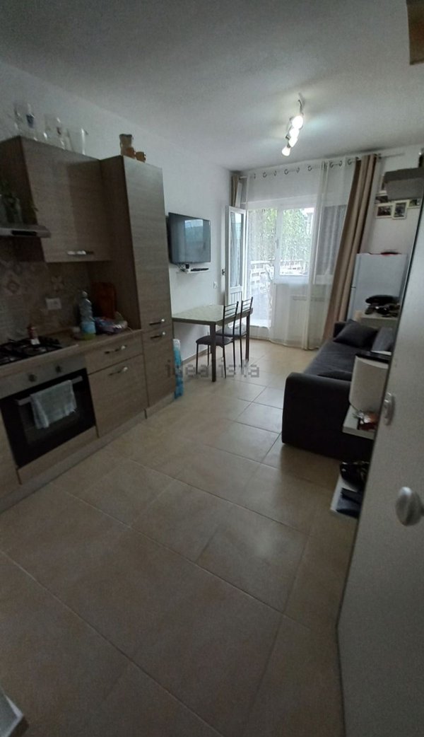 appartamento in vendita a Massa in zona Marina di Massa