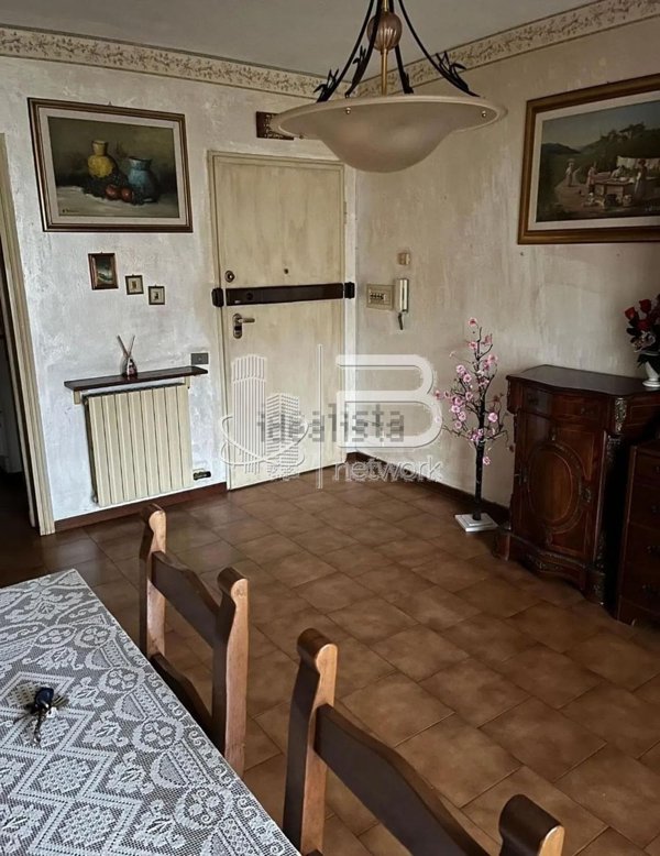 appartamento in vendita a Massa in zona Romagnano