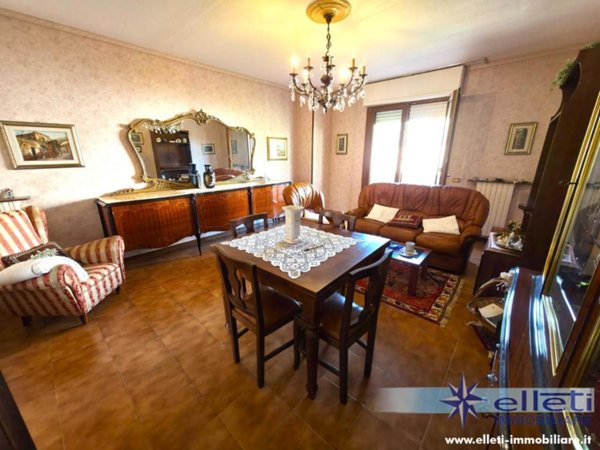 appartamento in vendita a Massa in zona Mirteto