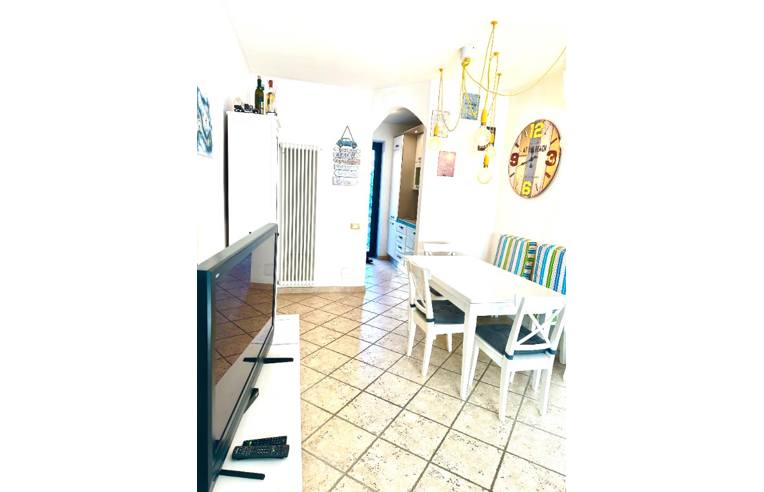 casa indipendente in vendita a Massa in zona Marina dei Ronchi