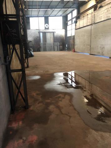 capannone in vendita a Massa in zona Mirteto