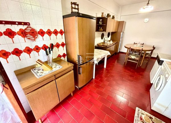 appartamento in vendita a Massa in zona Marina dei Ronchi