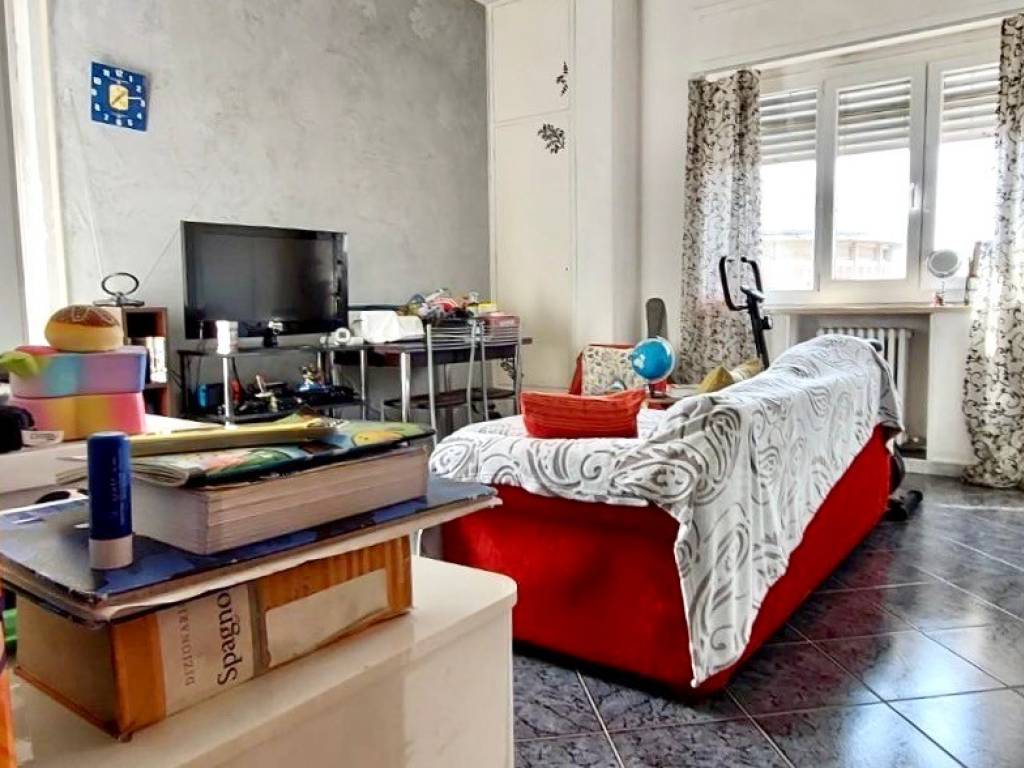 appartamento in vendita a Massa in zona Centro Storico