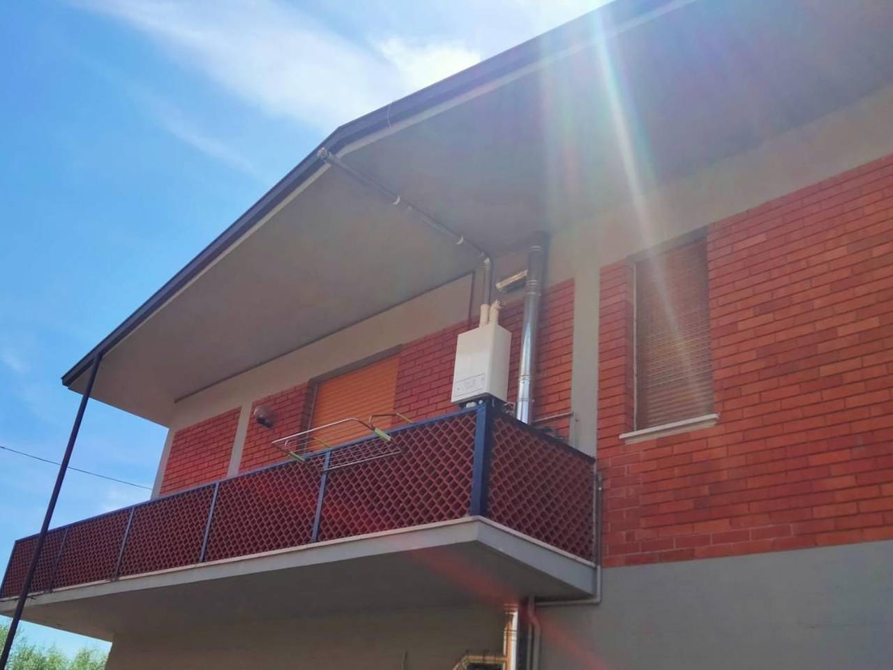 appartamento in vendita a Massa in zona Marina di Massa