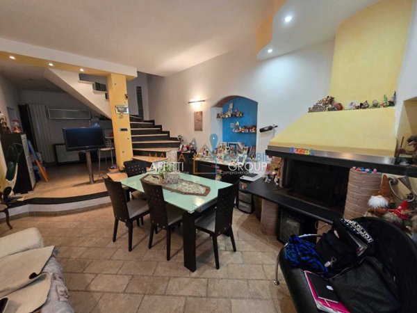 casa indipendente in vendita a Massa in zona Castagnola