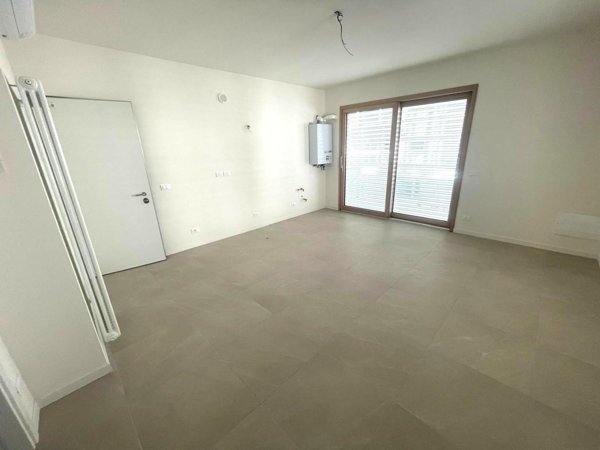 appartamento in vendita a Massa in zona Marina dei Ronchi