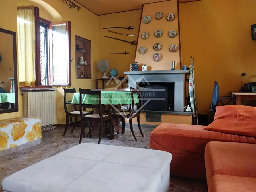 casa indipendente in vendita a Massa