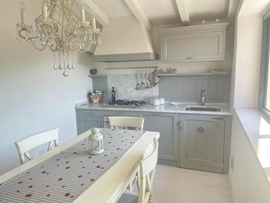 appartamento in vendita a Massa