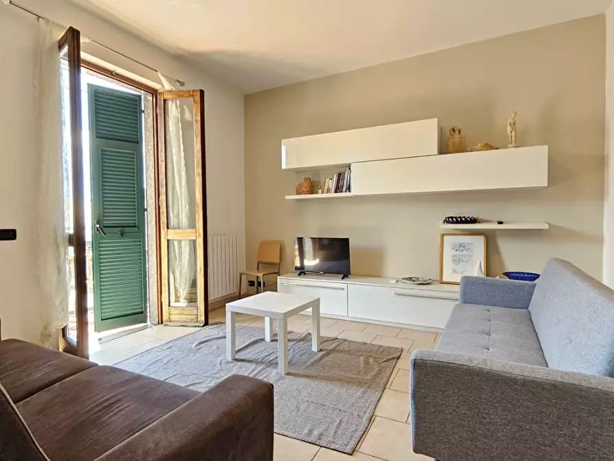 appartamento in vendita a Massa in zona Marina di Massa