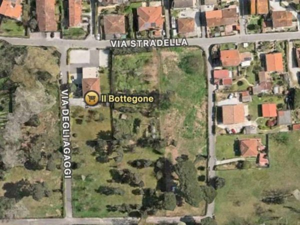 terreno agricolo in vendita a Massa in zona Marina dei Ronchi