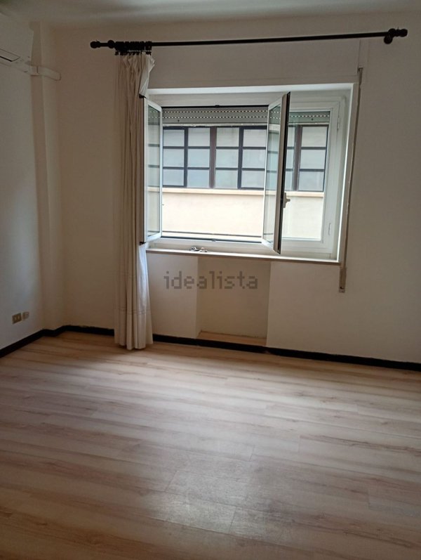 ufficio in vendita a Massa in zona Centro Storico