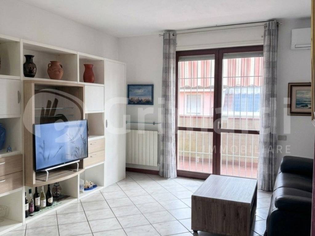 appartamento in vendita a Massa in zona Centro Storico