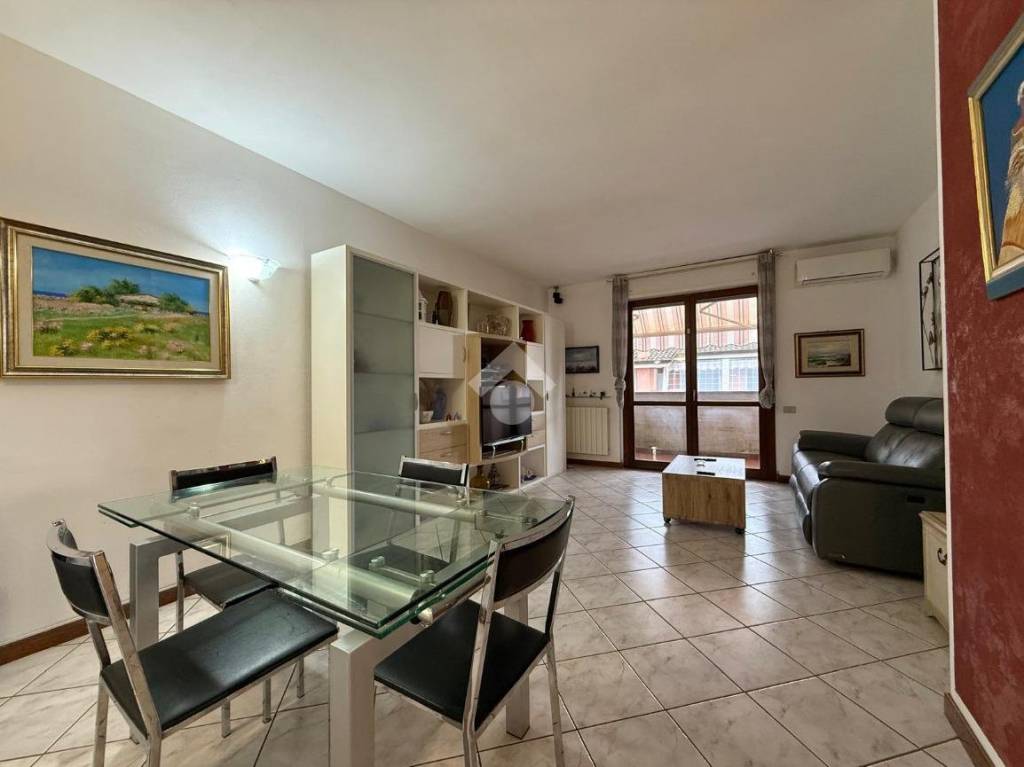 appartamento in vendita a Massa