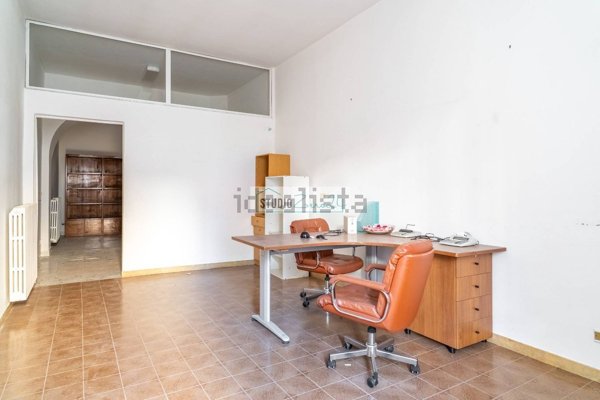 appartamento in vendita a Massa in zona Centro Storico