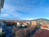 appartamento in vendita a Massa in zona Centro Storico