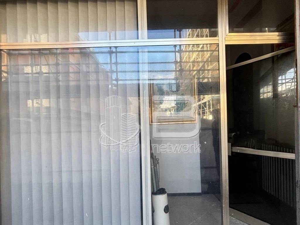 ufficio in vendita a Massa in zona Marina dei Ronchi