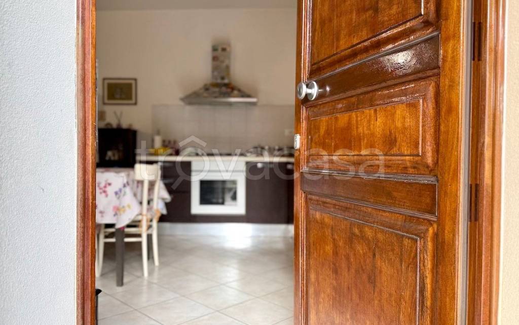 appartamento in vendita a Massa in zona Marina di Massa