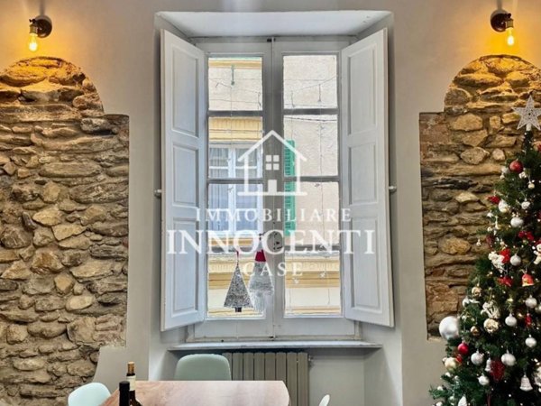 appartamento in vendita a Massa in zona Centro Storico