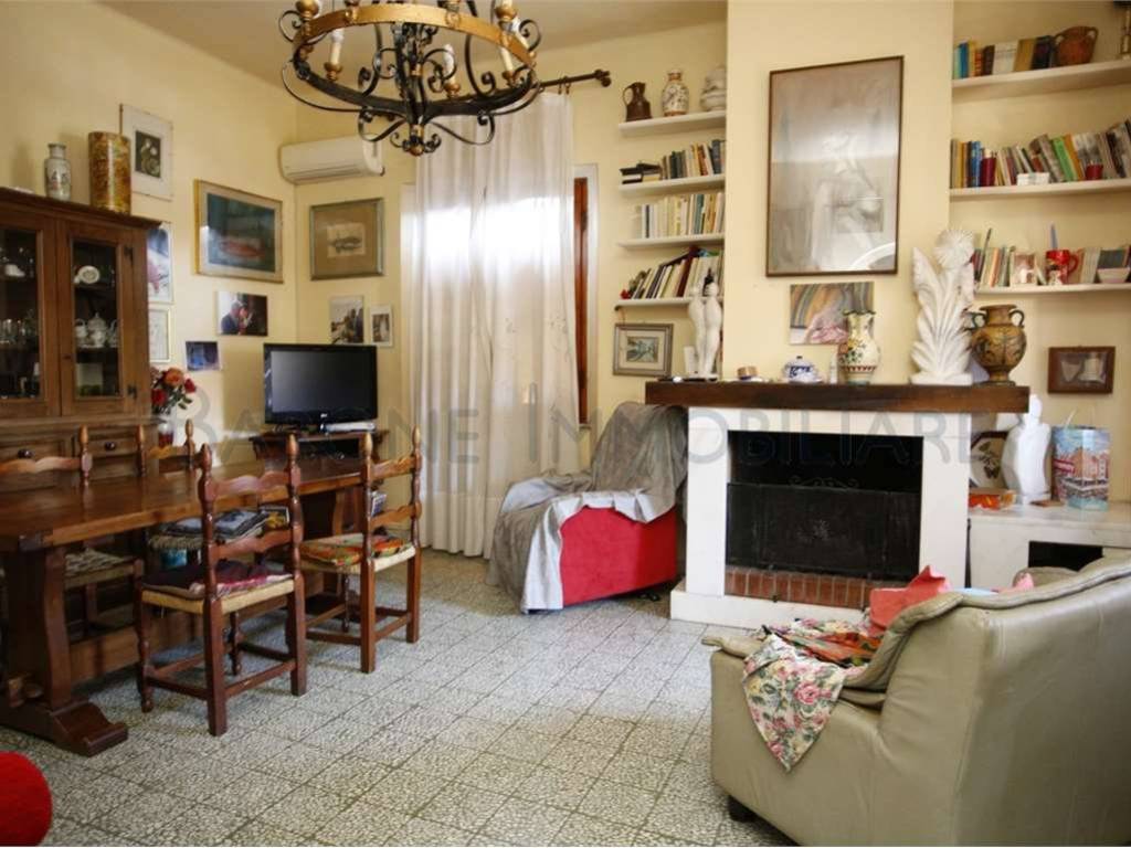 appartamento in vendita a Massa