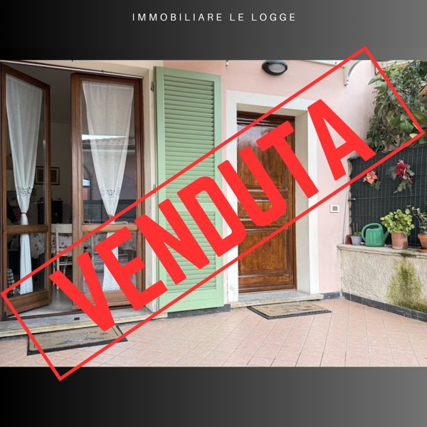 appartamento in vendita a Massa in zona Marina di Massa