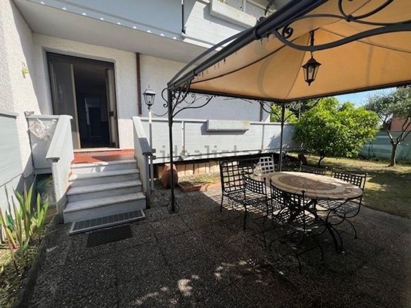 appartamento in vendita a Massa