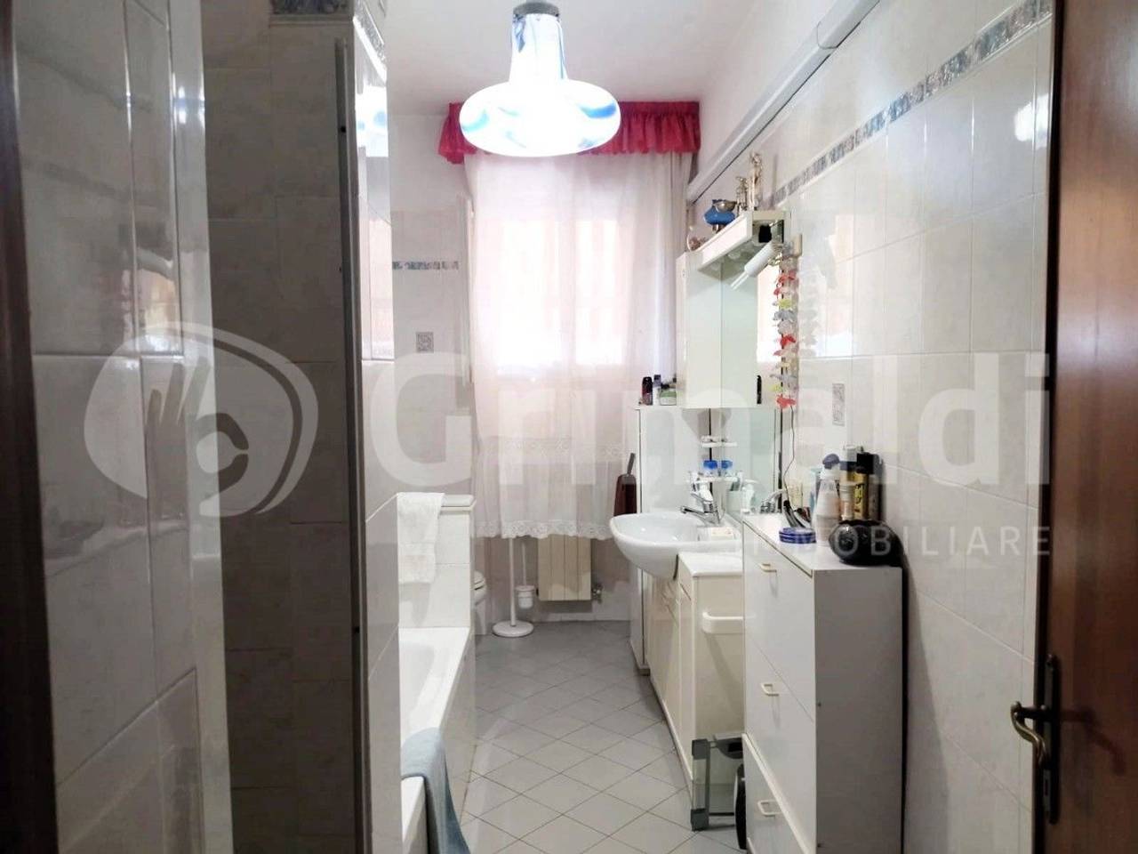 appartamento in vendita a Massa in zona Centro Storico