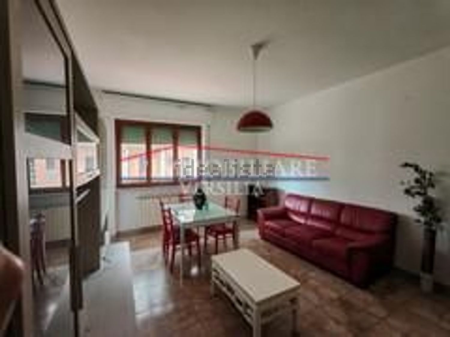 appartamento in vendita a Massa in zona Centro Storico