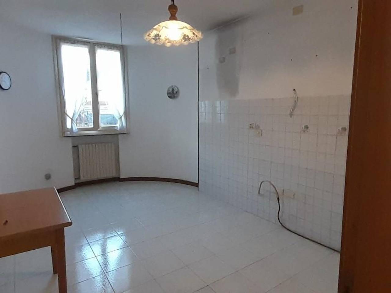 appartamento in vendita a Massa in zona Centro Storico