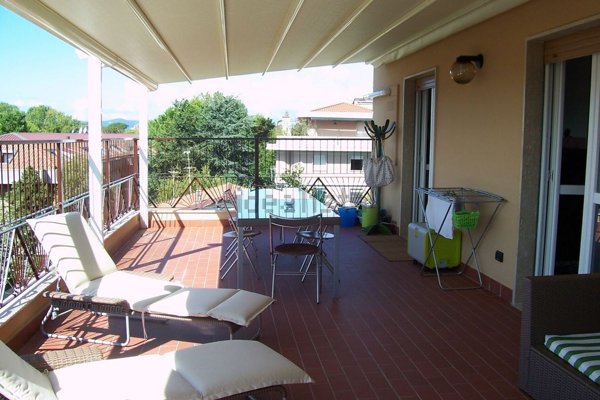 appartamento in vendita a Massa in zona Marina di Massa