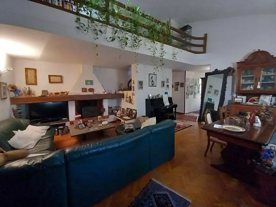 casa semindipendente in vendita a Massa in zona Marina di Massa