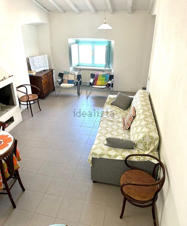 appartamento in vendita a Massa in zona Centro Storico