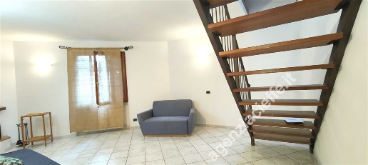 appartamento in vendita a Massa in zona Centro Storico