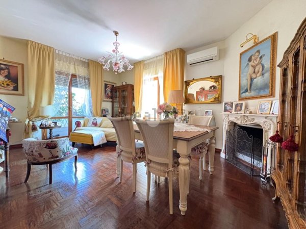 appartamento in vendita a Massa