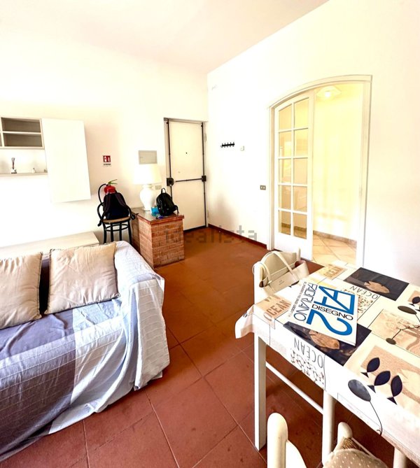 appartamento in vendita a Massa in zona Marina di Massa