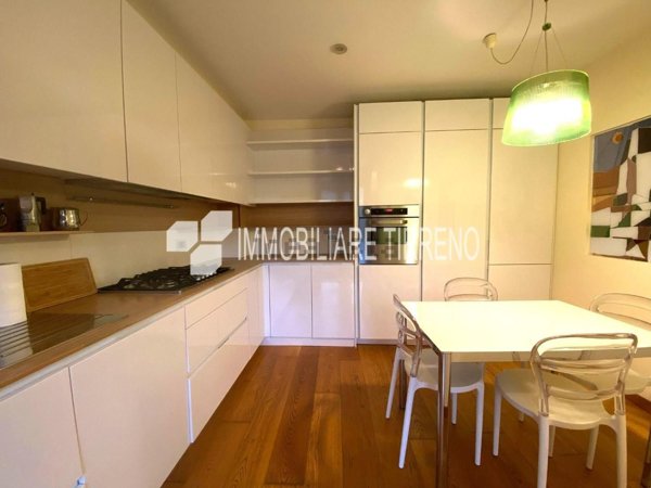 appartamento in vendita a Massa in zona Candia