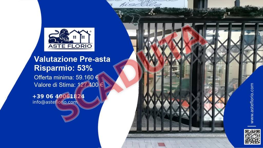 negozio in vendita a Massa in zona Centro Storico