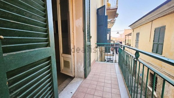 appartamento in vendita a Massa in zona Centro Storico