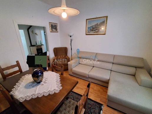 appartamento in vendita a Massa in zona Centro Storico